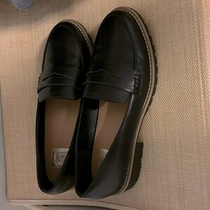 Dolce Vita women’s shoe